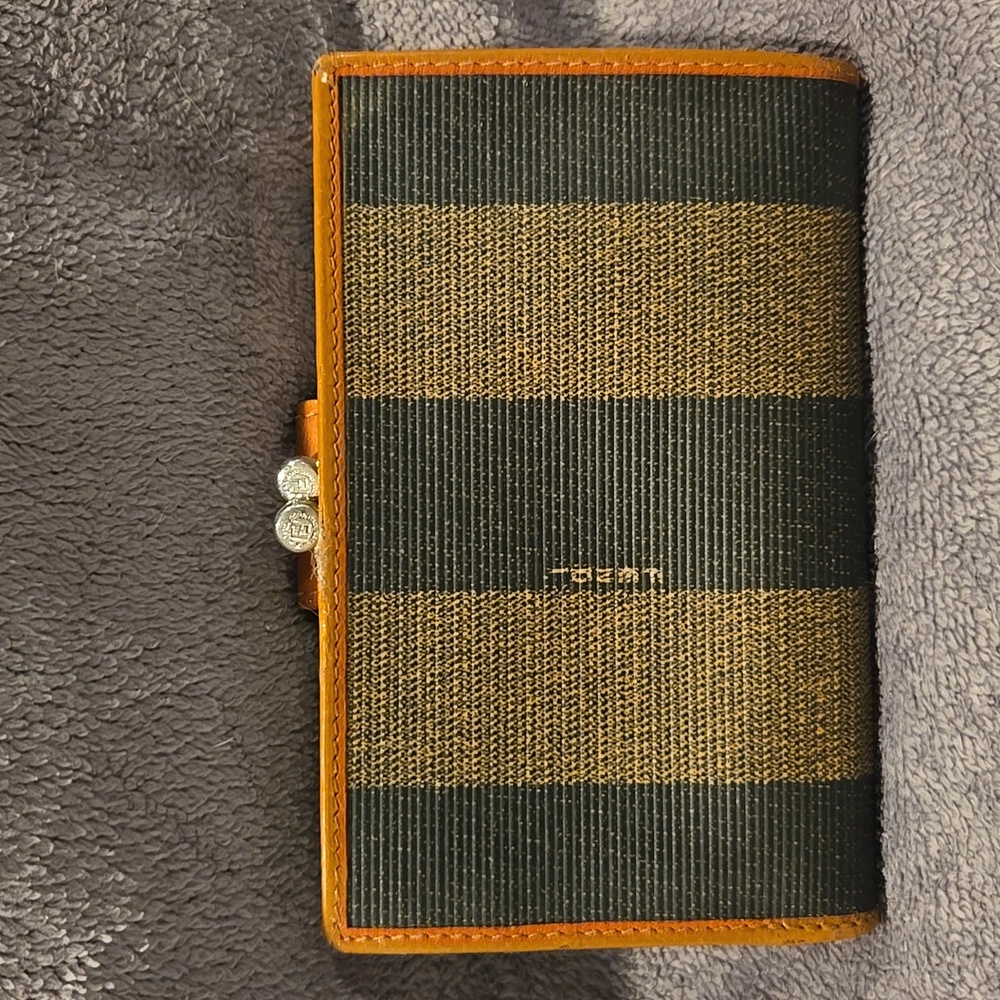 Fendi Kisslock Rehab Wallet Brown and Black Striped - Picture 9 of 16